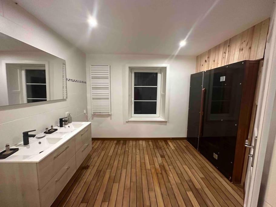 Holiday home Maison Chaleureuse Avec Cheminee Bord De Riviere Gerardmer